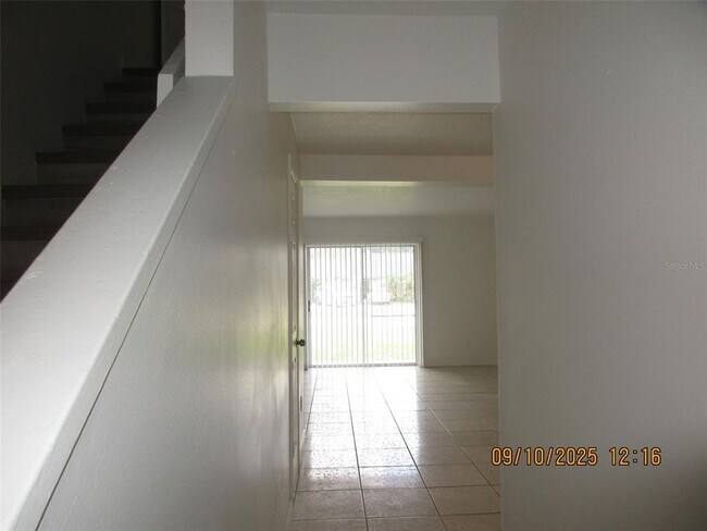 Building Photo - 131 Jones Ln