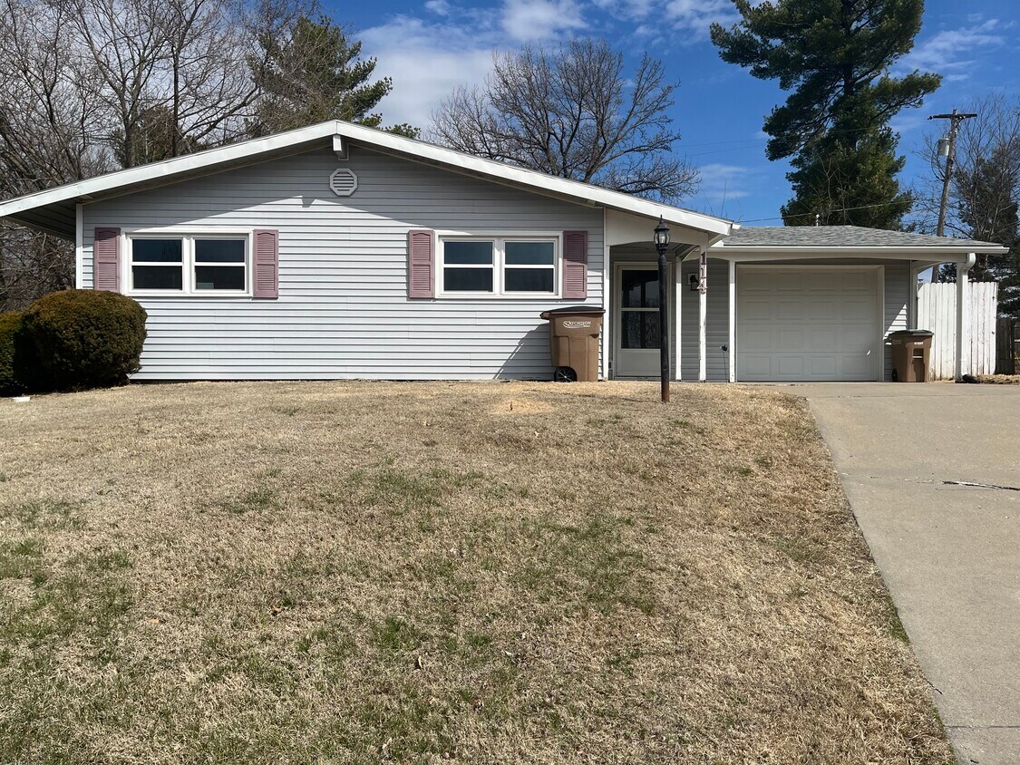 114 Su Terra Dr, Atchison, KS 66002 House Rental in Atchison, KS