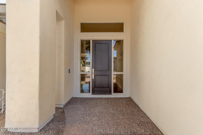Building Photo - 12063 E Bella Vista Cir