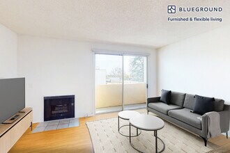 Building Photo - 1920 Overland Ave