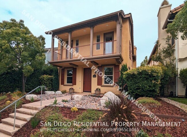 Building Photo - Fabulous Del Sur Darling