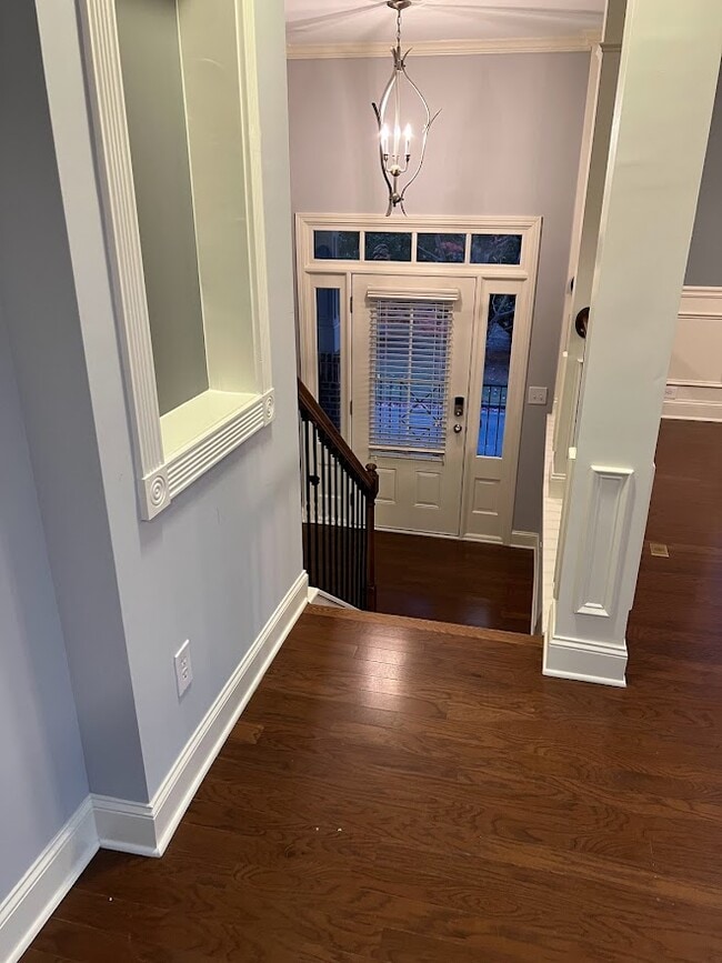 Entrance Foyer - 424 Fieldview Way