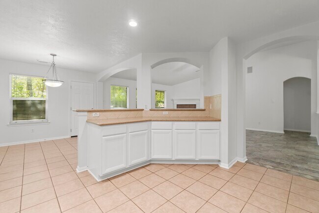 Foto del edificio - 255 Genesee Ridge Ct