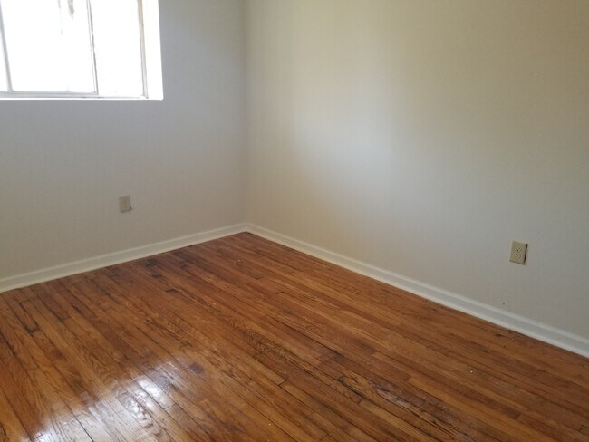 Bedroom1 - 3903 Corse Ave