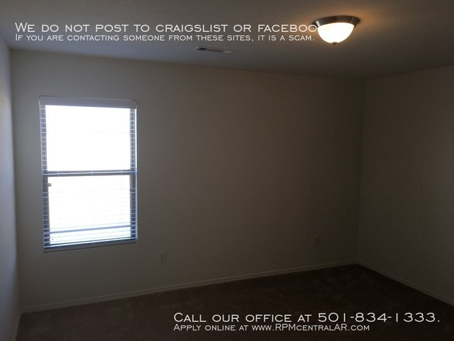 Building Photo - 3820 Remington Dr
