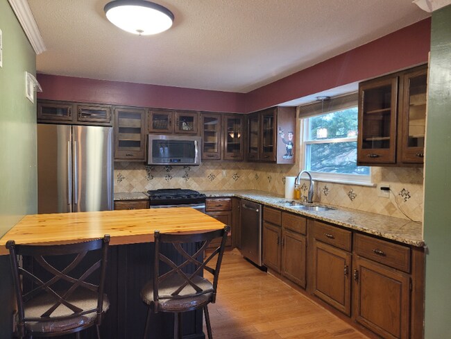 Foto del edificio - 3524 NE 72nd Terrace