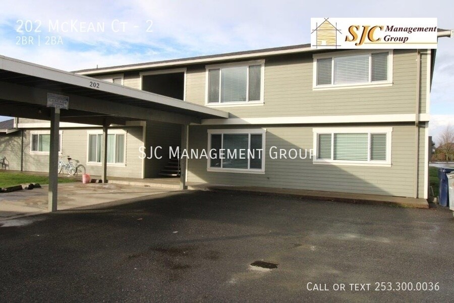 Primary Photo - Two Bed One Bath For Rent in Enumclaw