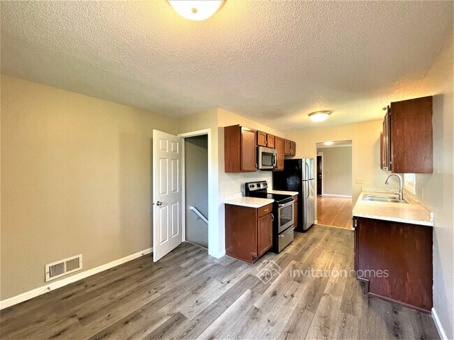 Foto del edificio - 2135 Waukon Ave