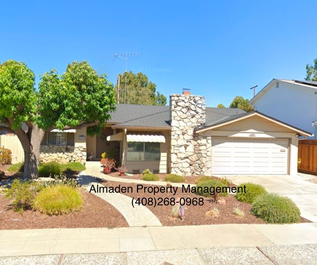 Foto principal - Spacious Single Story Home in Willow Glen!...