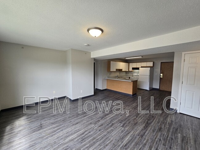 Foto del edificio - 60 Miller Ave SW