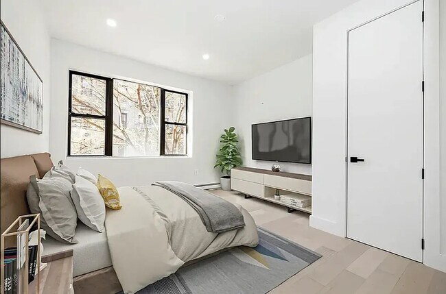 Foto del edificio - 163 First Avenue