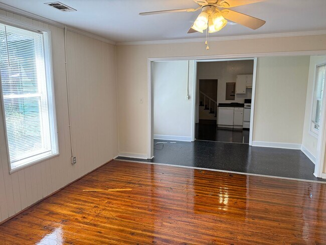 Foto del edificio - 1331 Dowdy Rd