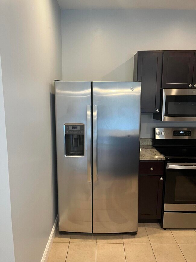 Foto del edificio - 2588 Kearney Ridge Boulevard