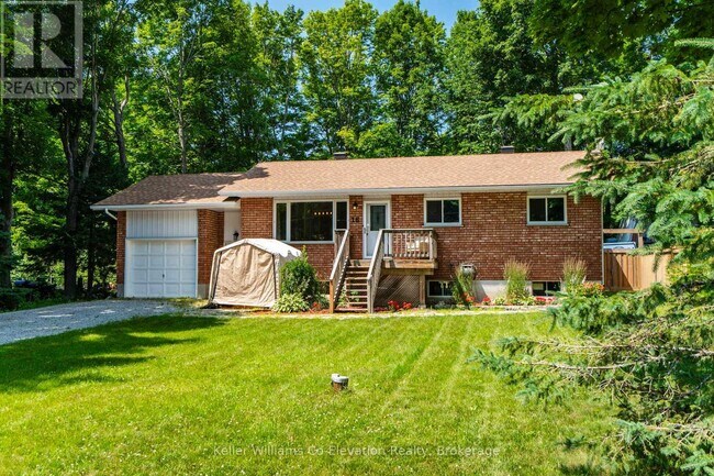 Photo du bâtiment - 16 Mundy Ave