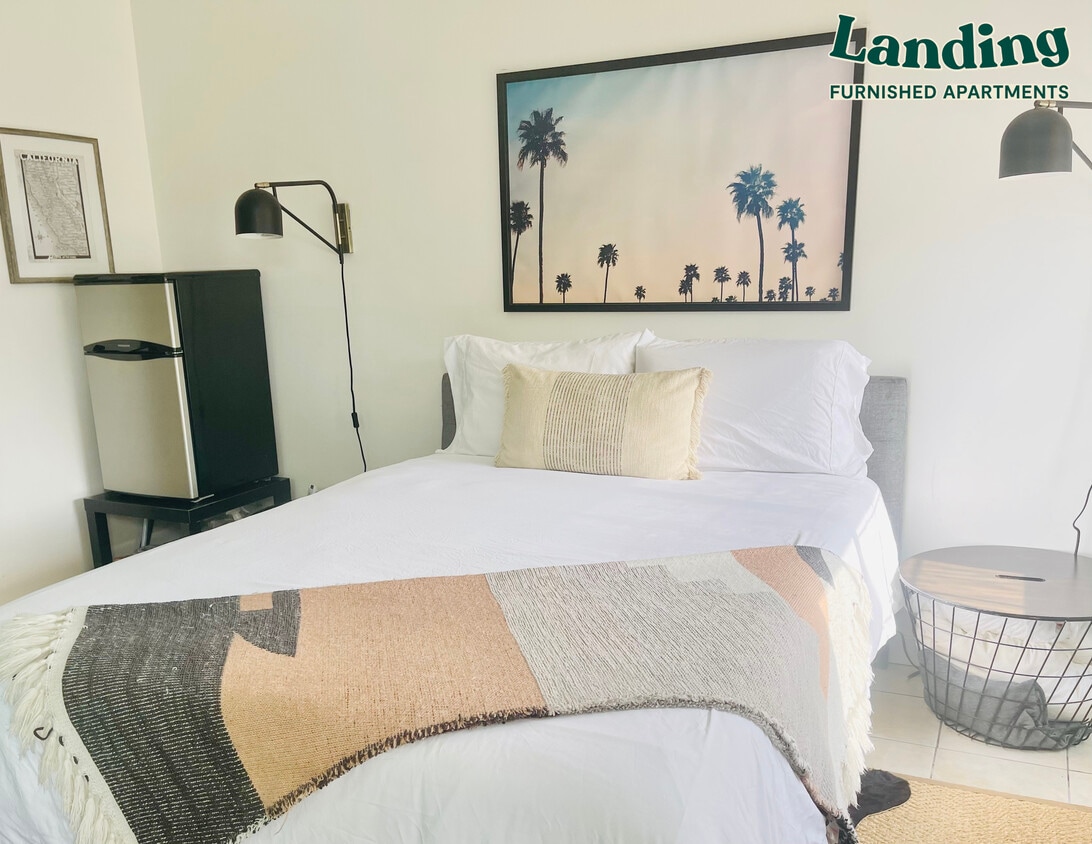 140 W Buckthorn St Unit A.1219963, Inglewood, CA 90301 Room for Rent