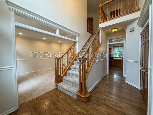 Foto del edificio - 882 Clarendon Ln
