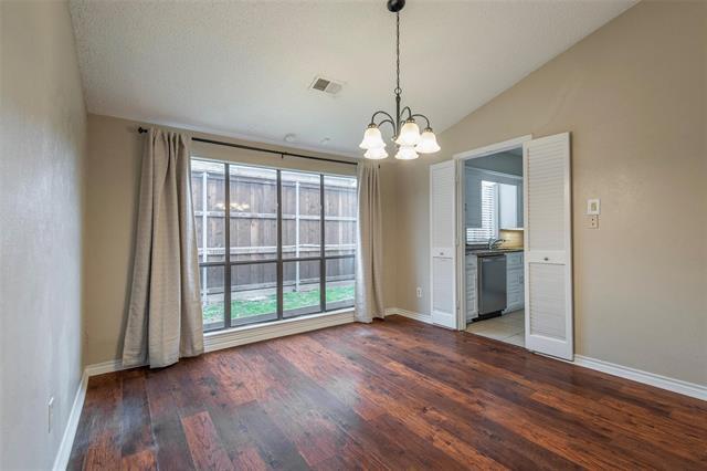 Foto del edificio - 649 Sheffield Dr