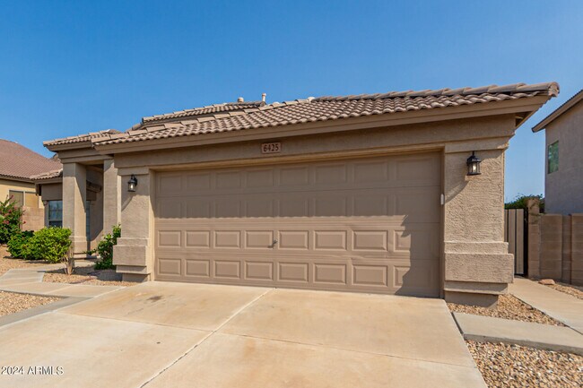 Building Photo - 6425 W Briles Rd