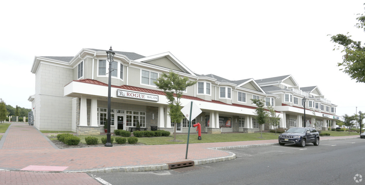 Foto del edificio - Oceanport Center