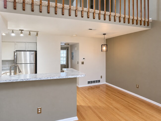 Building Photo - Spacious Meadow Hills Condo with Loft, Attached Garage & Pool Access