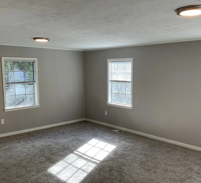 Building Photo - 219 Stonewall St