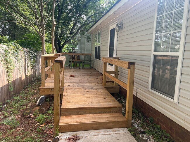 Building Photo - Augusta Patio Home off Stevens Creek