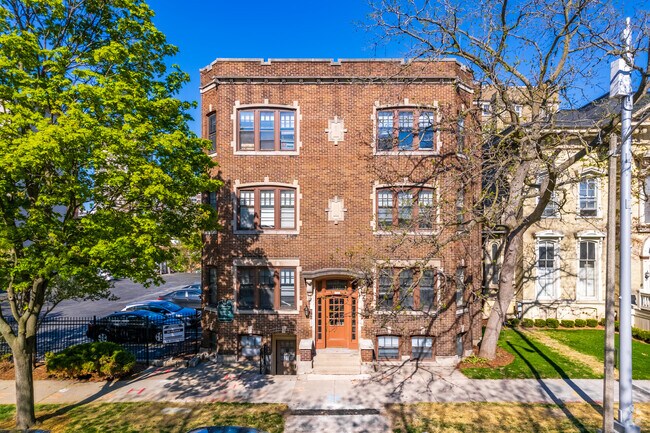 Foto principal - Shoreham Apartments