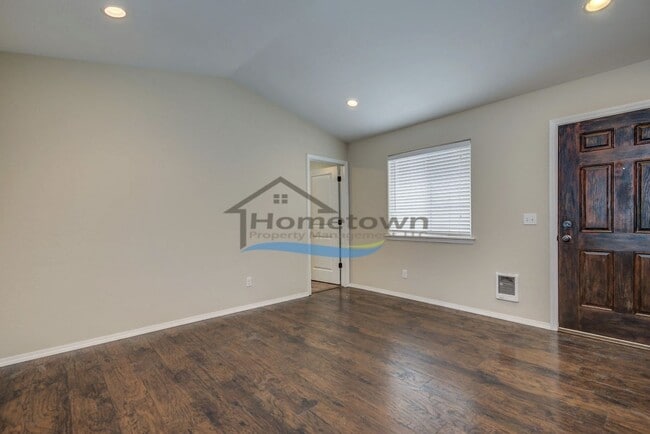 Building Photo - 2852 N Julie Ann Ct