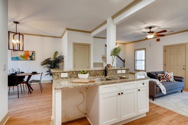 Foto del edificio - 315 Lawton St SW