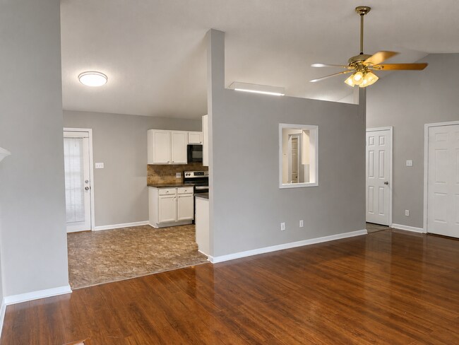Building Photo - 1209 Fielding Dr