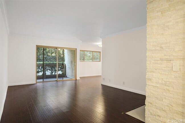 Building Photo - 4708 Park Granada