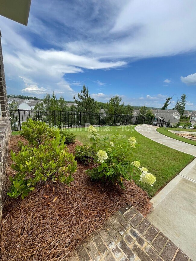 Building Photo - 5221 Riden Ct