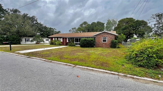 Building Photo - 122 Palm Ave