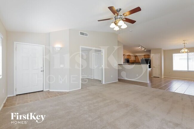 Foto del edificio - 12757 E Hannah Trail