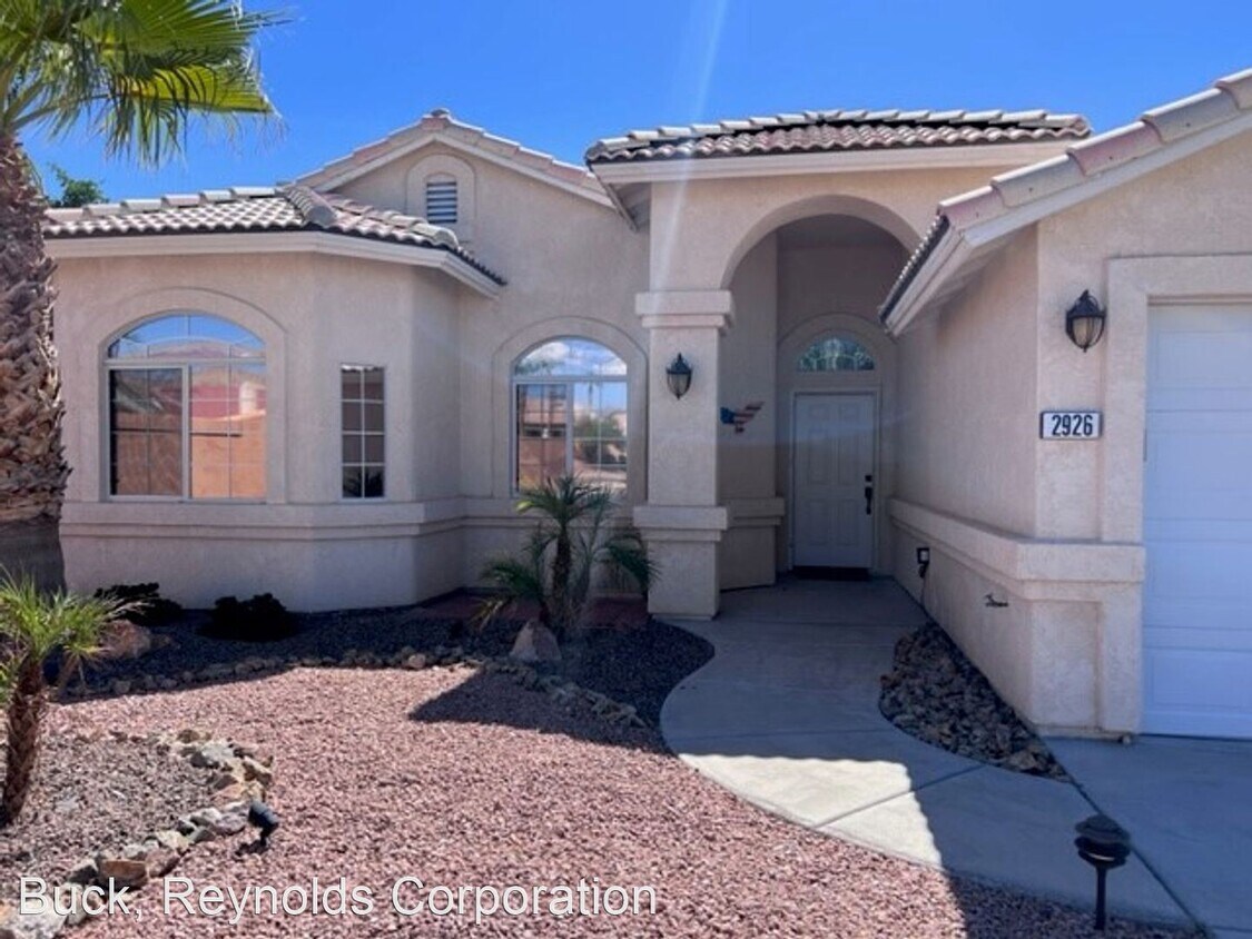3 br, 2 bath House 2926 Ladera Dr. House Rental in Bullhead City