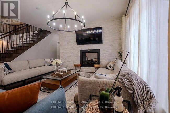 Building Photo - 788 Wooler Pl