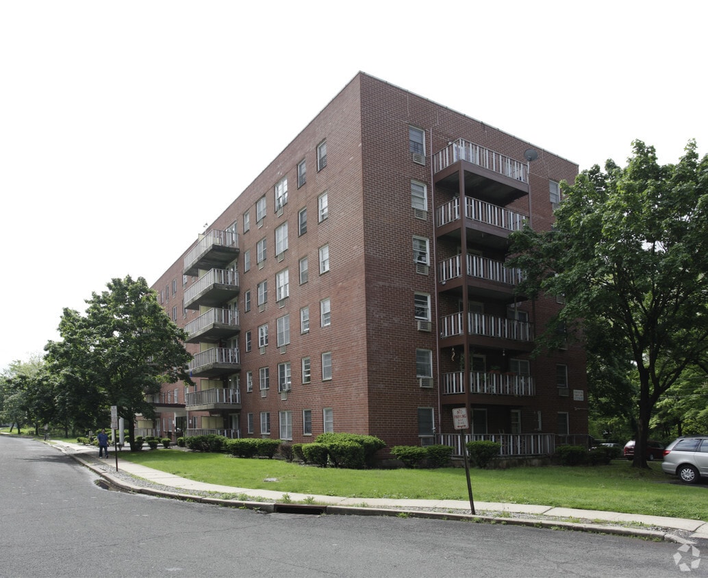 The Lexington Apartments Somerville, NJ