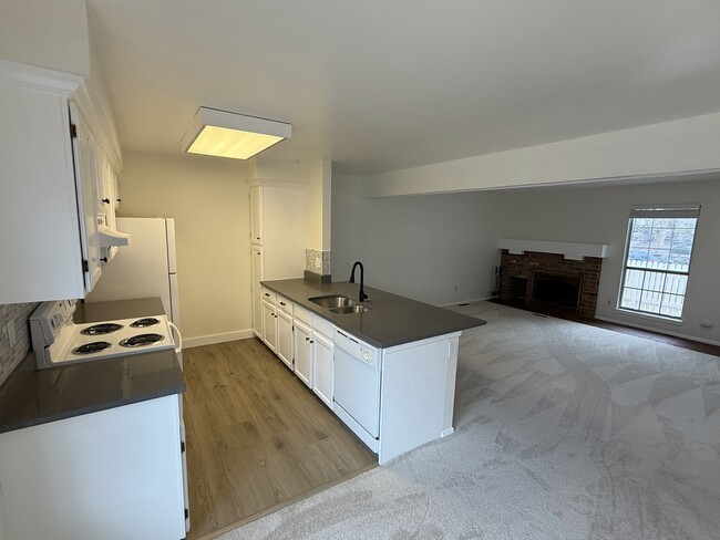 Foto del edificio - 2811 W Long Dr