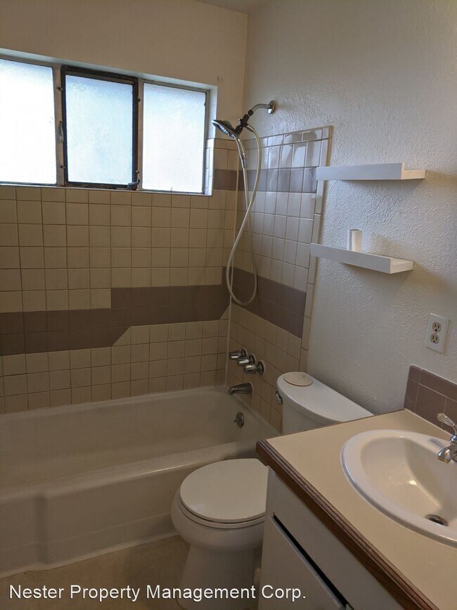 Building Photo - 4 br, 2 bath House - 112 Judson St.
