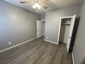 Building Photo - 5306 Windy Plantation Dr