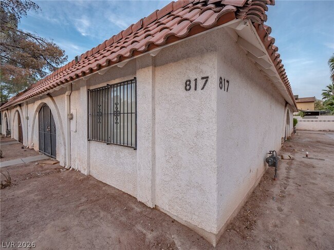 Foto del edificio - 817 Mantis Way