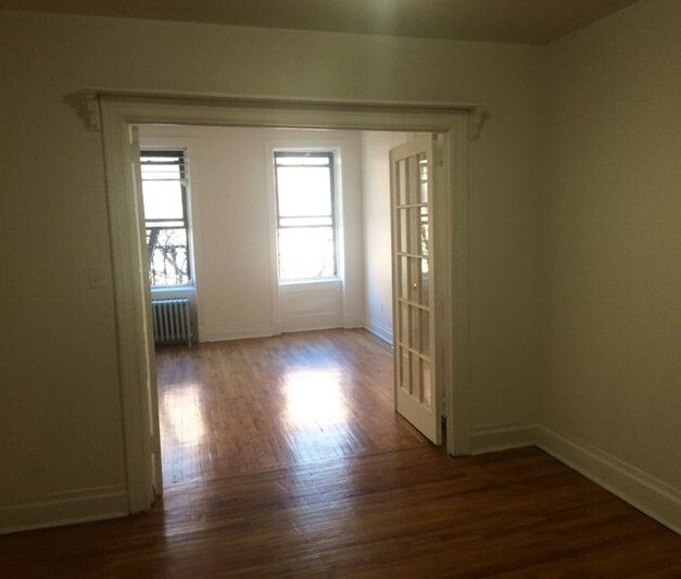Primary Photo - 471 W 47th St