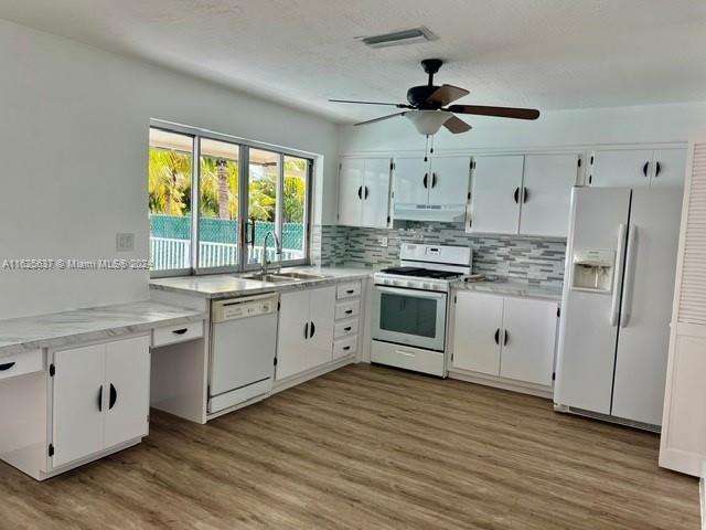 Foto del edificio - 8620 NW 21st Ct
