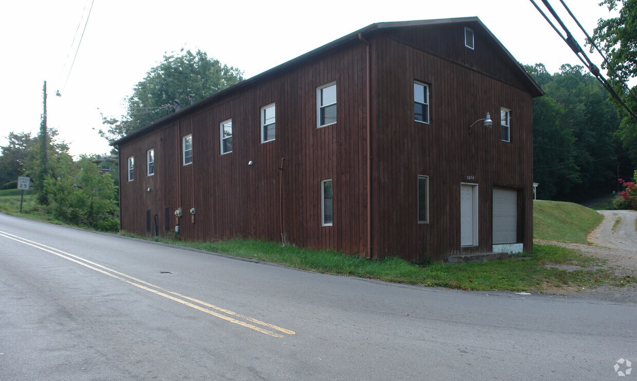 5274 Fort Henry Dr, Colonial Heights, TN 37663 Apartments in Colonial