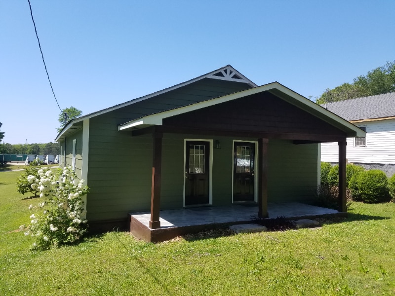 40 Domineck St Unit A, B, Newnan, GA 30263 Room for Rent in Newnan, GA