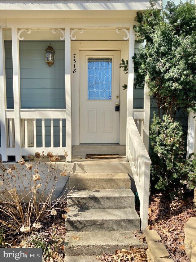 7318 Eastgate Ln, Alexandria, VA 22315 Townhome Rentals in Alexandria