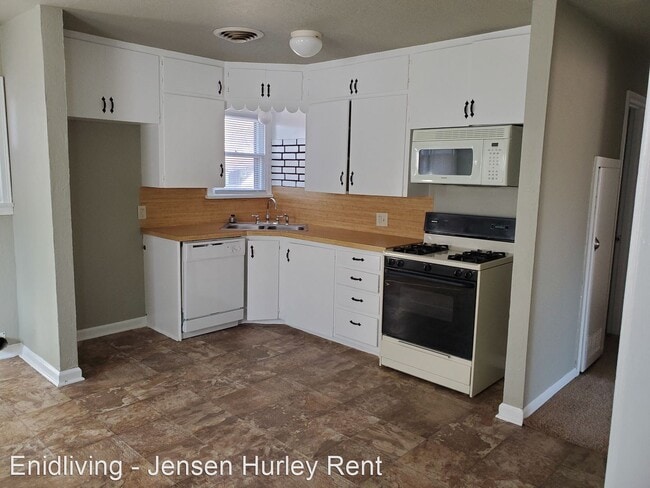 Building Photo - 3 br, 1 bath House - 2614 W Cherokee