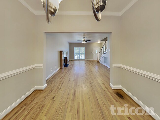 Foto del edificio - 1135 Preakness Ct NW