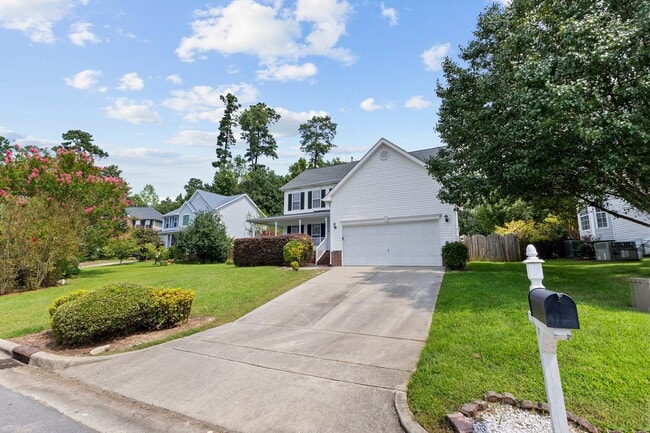 Foto del edificio - 2112 Echo Glen Ln