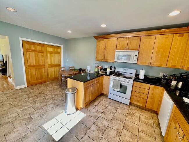 Foto del edificio - 19 Emery St